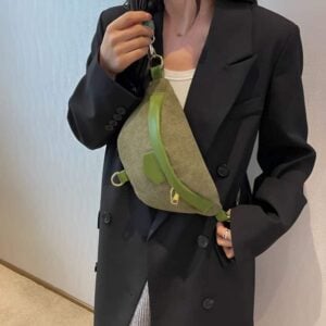 Bauchtasche aus kordigem Velours