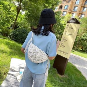 Bauchtasche aus Korb