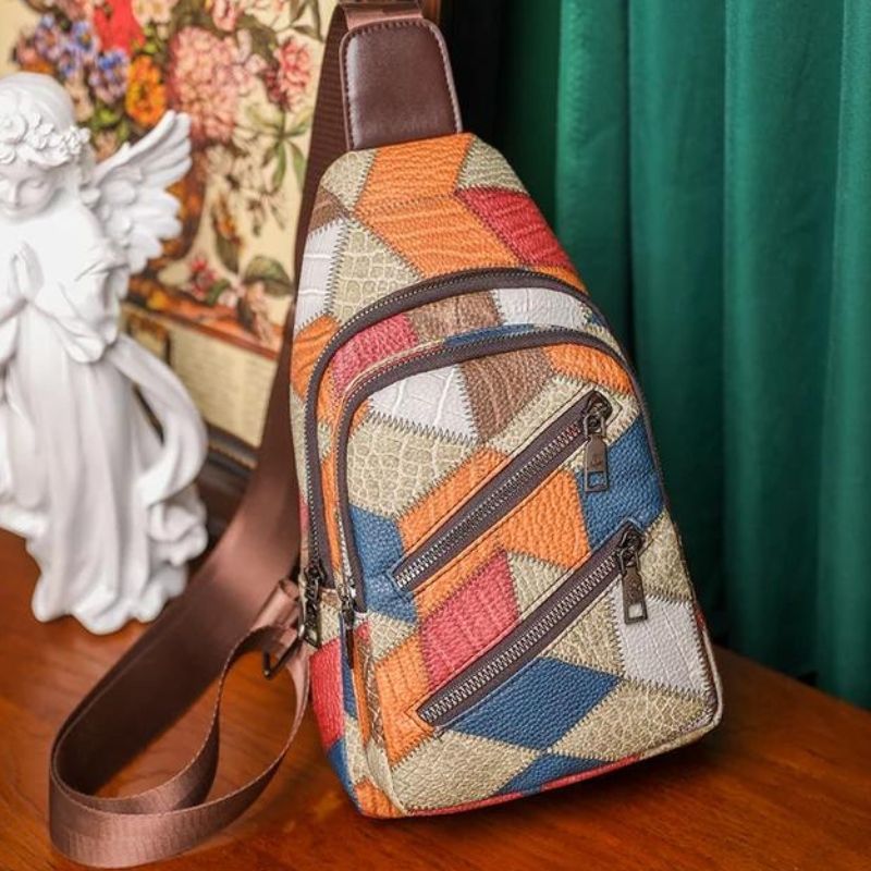 Bauchtasche aus Leder und Stoff